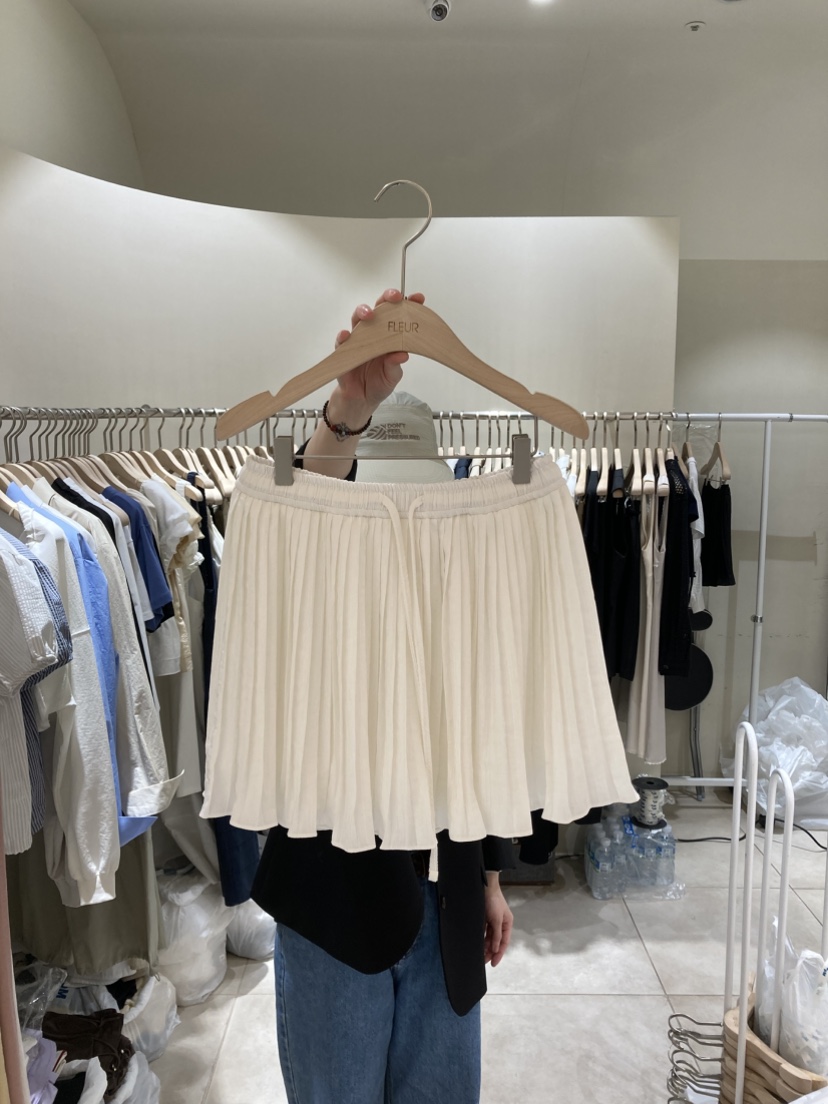 FLEUR-P韓國直郵㊣女裝新品人氣熱賣休閑25春夏推薦時尚短裙FLEUR短裙圖色1