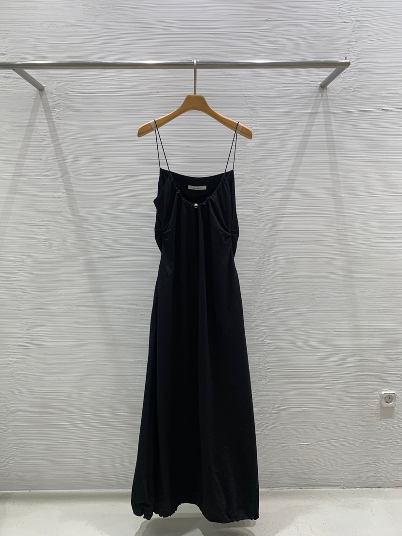 LUCY SALON直郵韓國代購㊣女裝新品熱賣25春夏休閑推薦連衣裙LUCY SALON連衣裙圖色2