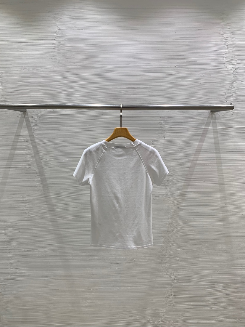 LUCY SALON韓國直郵㊣東大門實拍女裝新品推薦25春夏時尚T恤LUCY SALONT恤