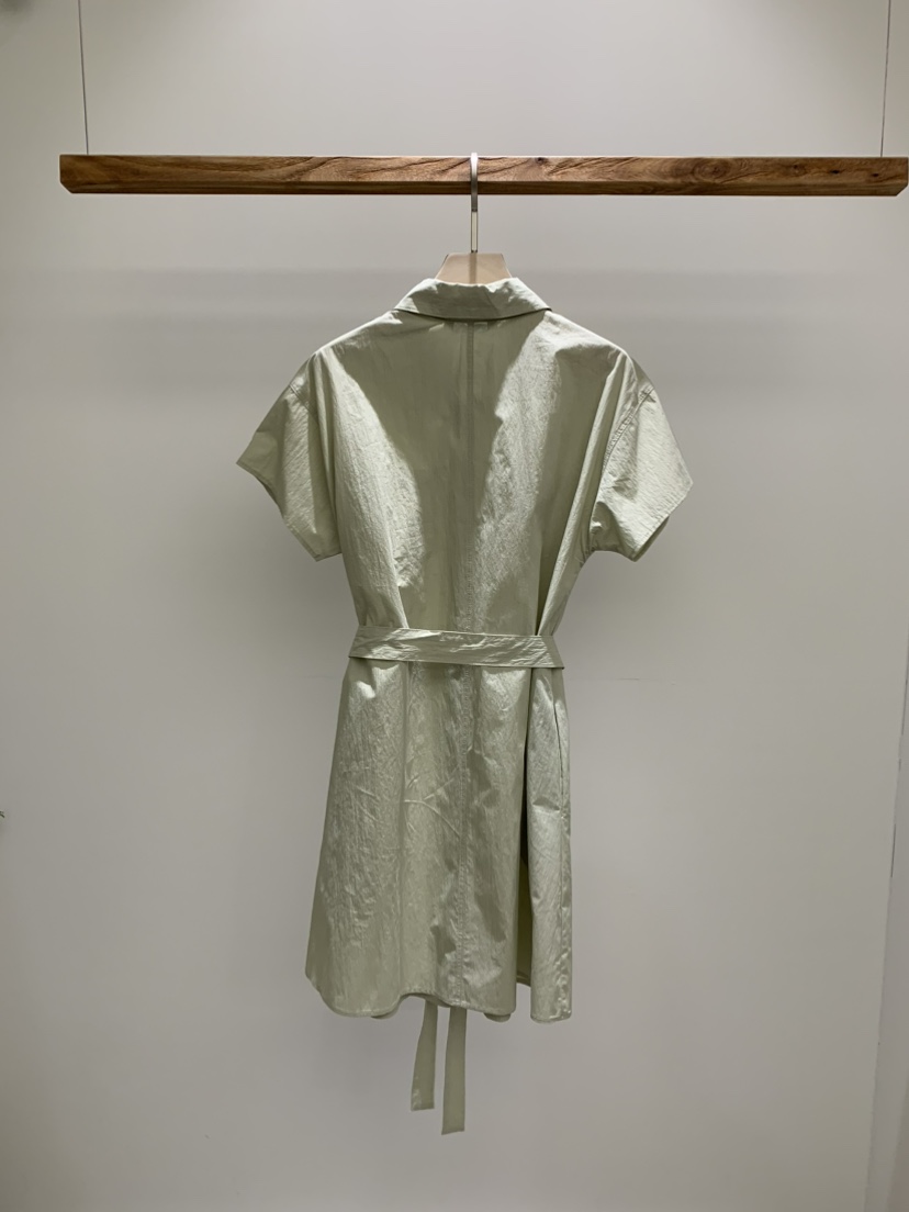 A P-STUDIO韓國直郵㊣東大門實拍女裝新品熱賣連衣裙含腰帶A P-STUDIO連衣裙