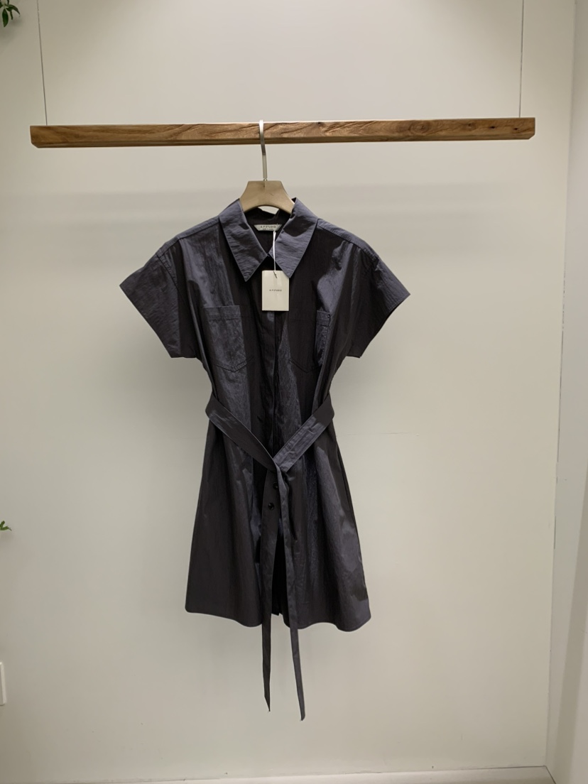 A P-STUDIO韓國直郵㊣東大門實拍女裝新品熱賣連衣裙含腰帶A P-STUDIO連衣裙圖色1
