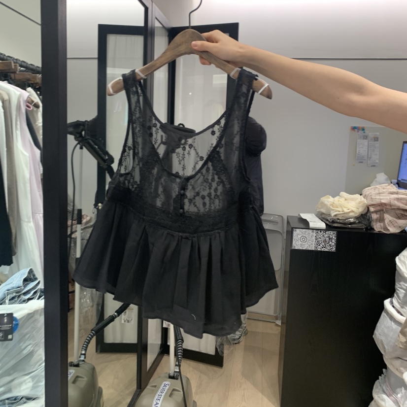 LOVE PULL直郵韓國代購㊣女裝新款人氣熱賣時尚吊帶背心刺繡LOVE PULL吊帶/背心圖色2