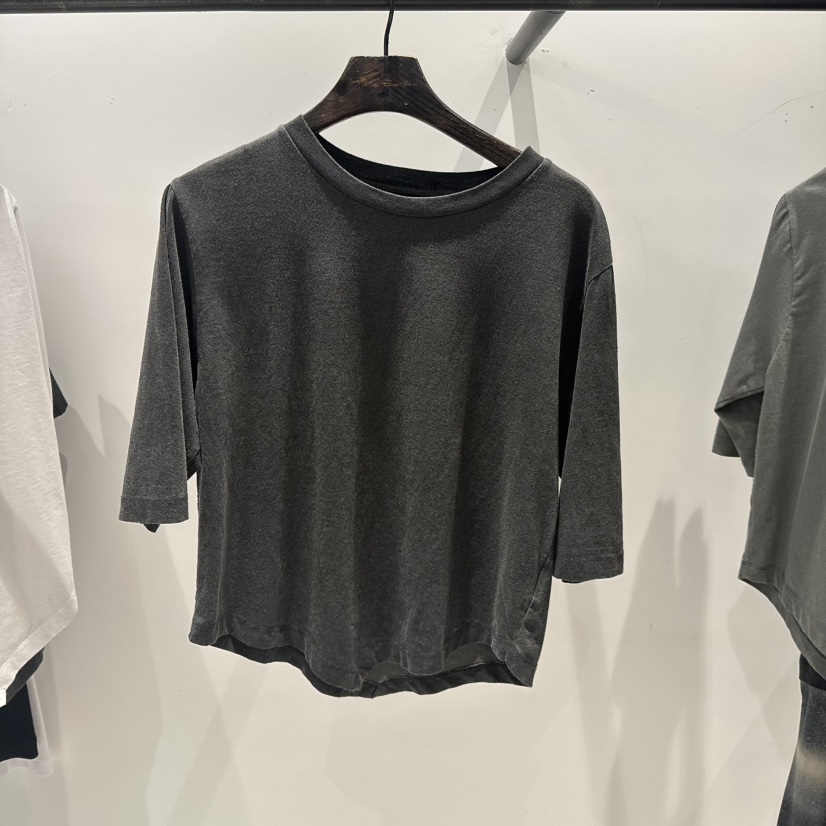 JANE BIRKIN韓國直郵㊣女裝新款休閑推薦25春夏熱賣時尚T恤JANE BIRKIN設計師品牌T恤圖色2