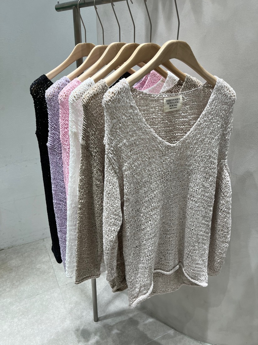 EVERCOMMERCE METICULOUSLY DESIGNED韓國直郵㊣女裝新品熱賣針織衫EVERCOMMERCE METICULOUSLY DESIGNED針織衫