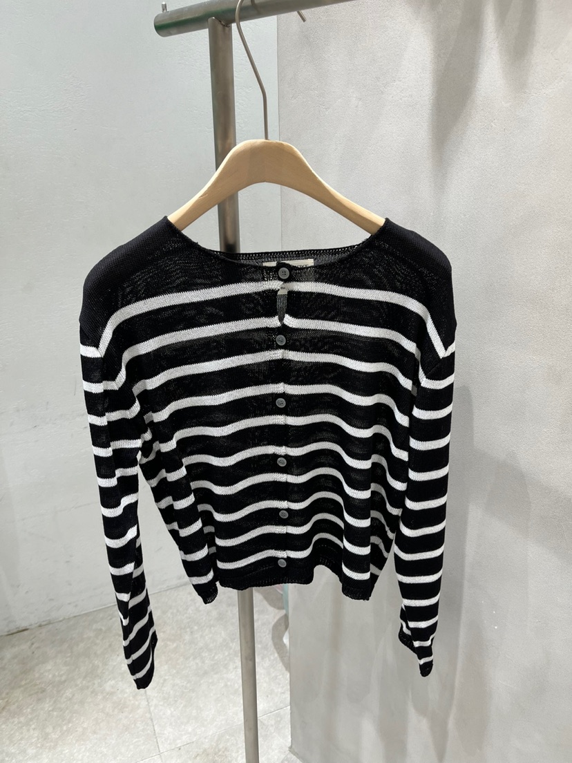 EVERCOMMERCE METICULOUSLY DESIGNED直郵韓國代購㊣女裝新品時尚針織衫開衫EVERCOMMERCE METICULOUSLY DESIGNED針織衫圖色2