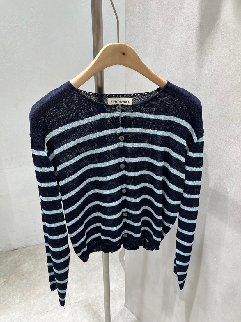 EVERCOMMERCE METICULOUSLY DESIGNED直郵韓國代購㊣女裝新品時尚針織衫開衫EVERCOMMERCE METICULOUSLY DESIGNED針織衫圖色3