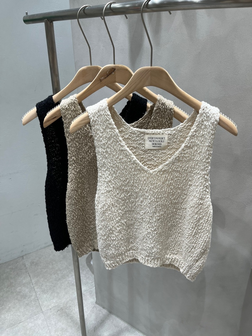 EVERCOMMERCE METICULOUSLY DESIGNED韓國直郵㊣女裝新款推薦吊帶背心EVERCOMMERCE METICULOUSLY DESIGNED吊帶/背心