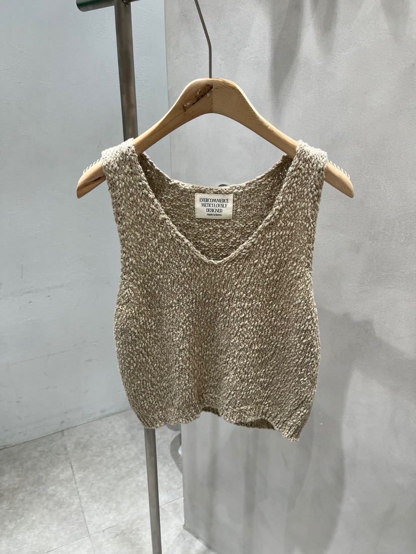 EVERCOMMERCE METICULOUSLY DESIGNED韓國直郵㊣女裝新款推薦吊帶背心EVERCOMMERCE METICULOUSLY DESIGNED吊帶/背心圖色2