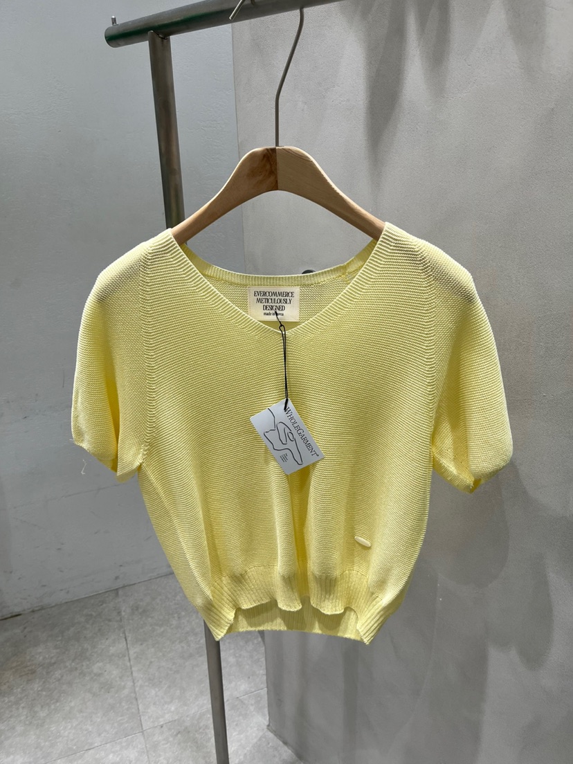 EVERCOMMERCE METICULOUSLY DESIGNED直郵韓國代購㊣女裝新品25春夏針織衫EVERCOMMERCE METICULOUSLY DESIGNED針織衫圖色2