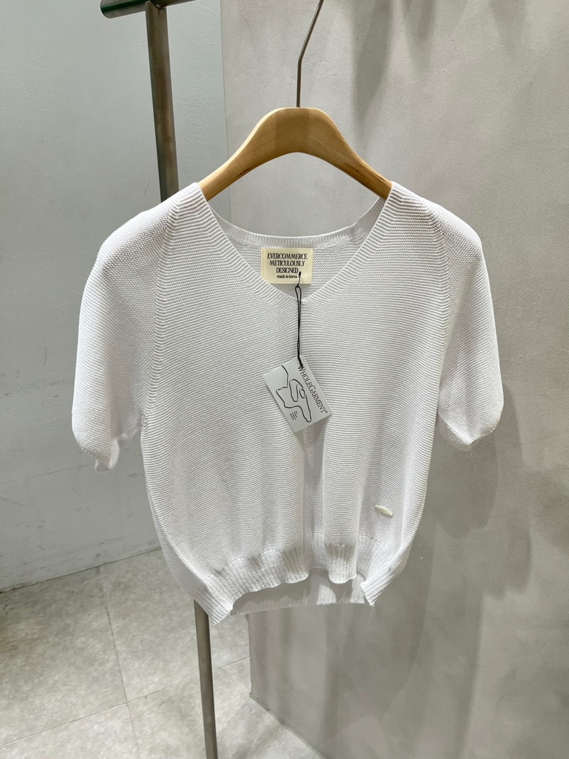 EVERCOMMERCE METICULOUSLY DESIGNED直郵韓國代購㊣女裝新品25春夏針織衫EVERCOMMERCE METICULOUSLY DESIGNED針織衫圖色4