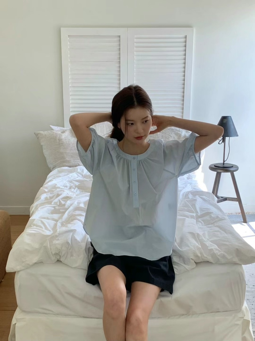 ANOU韓國直郵㊣東大門實拍女裝新款休閑熱賣時尚襯衫蕾絲衫ANOU襯衫/蕾絲衫
