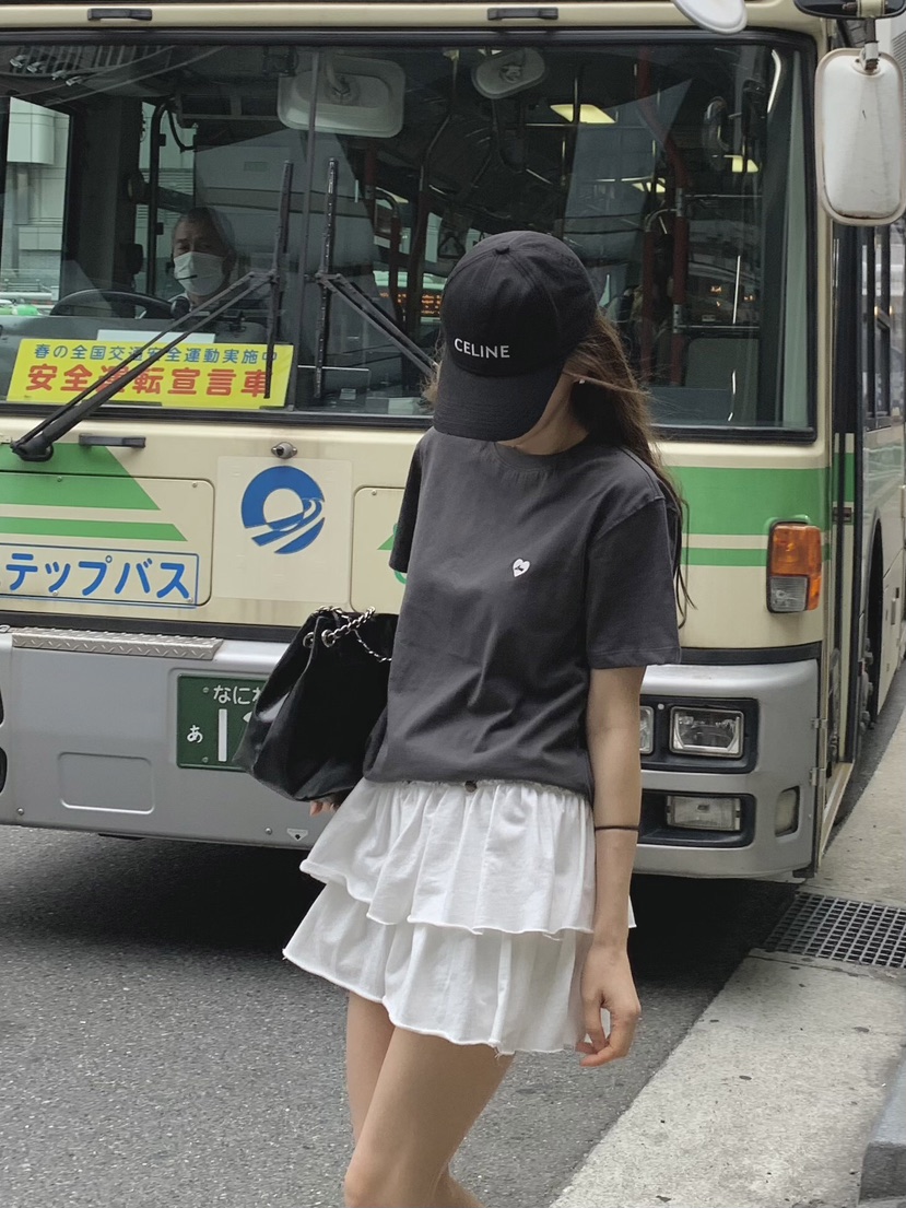 FORMSTUDIO韓國㊣直郵東大門代購女裝新款人氣熱賣時尚T恤圓領FORMSTUDIOT恤
