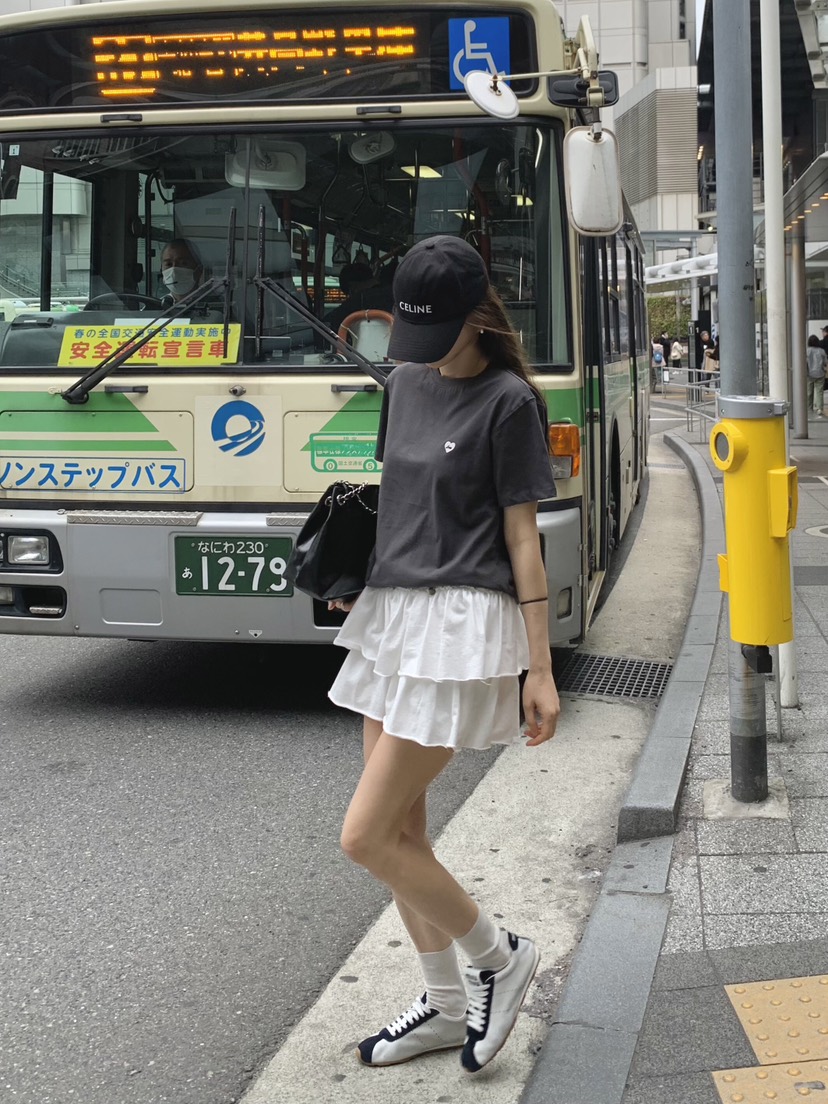 FORMSTUDIO韓國㊣直郵東大門代購女裝新款人氣熱賣時尚T恤圓領FORMSTUDIOT恤
