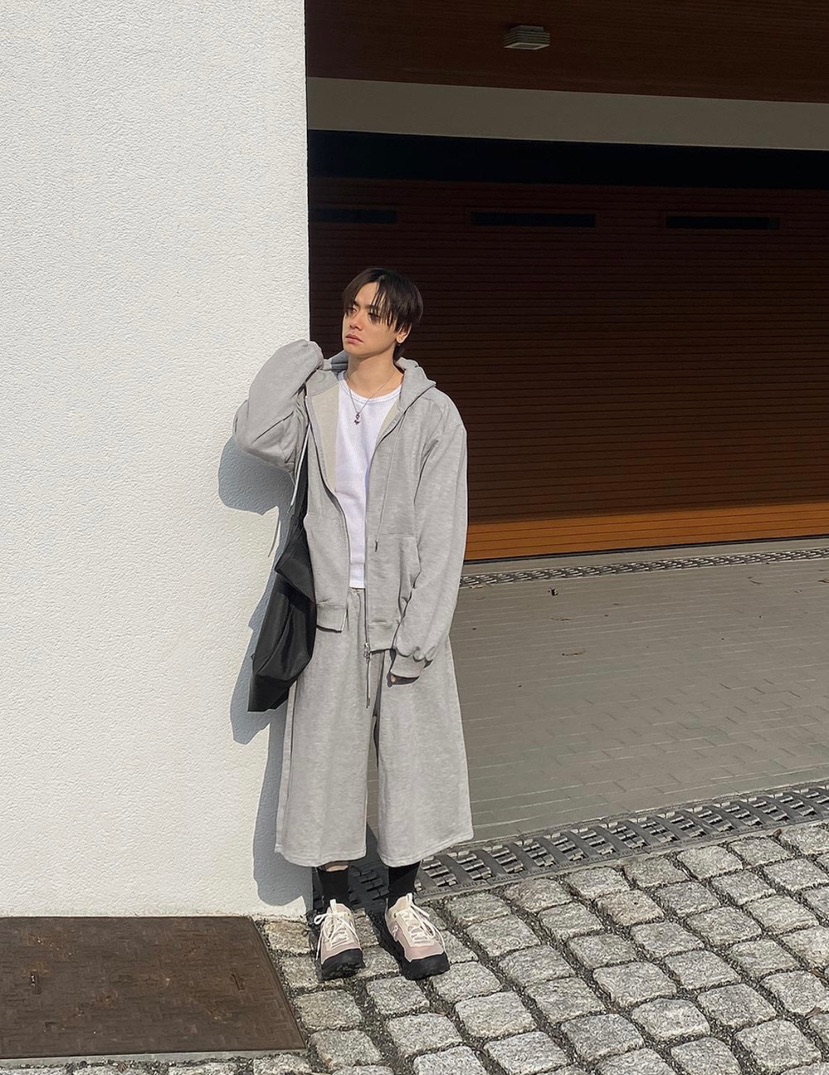SEEOT韓國㊣直郵東大門代購女裝新品推薦人氣夾克連帽衫露肩GGD夾克
