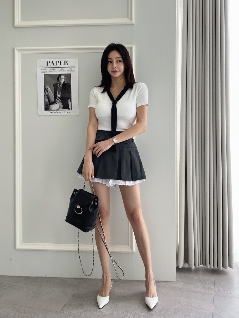 CLOTH韓國直郵㊣東大門實拍女裝新款推薦時尚熱賣25春夏T恤V領CLOTHT恤