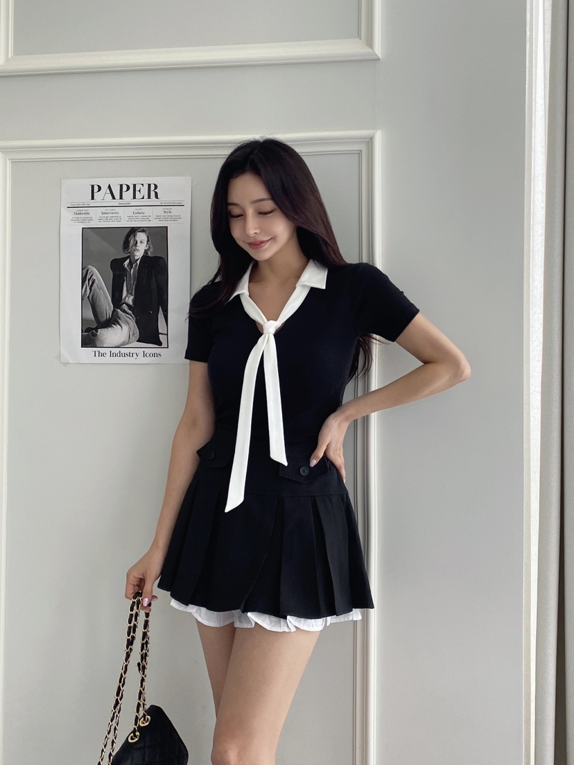 CLOTH韓國直郵㊣東大門實拍女裝新款推薦時尚熱賣25春夏T恤V領CLOTHT恤