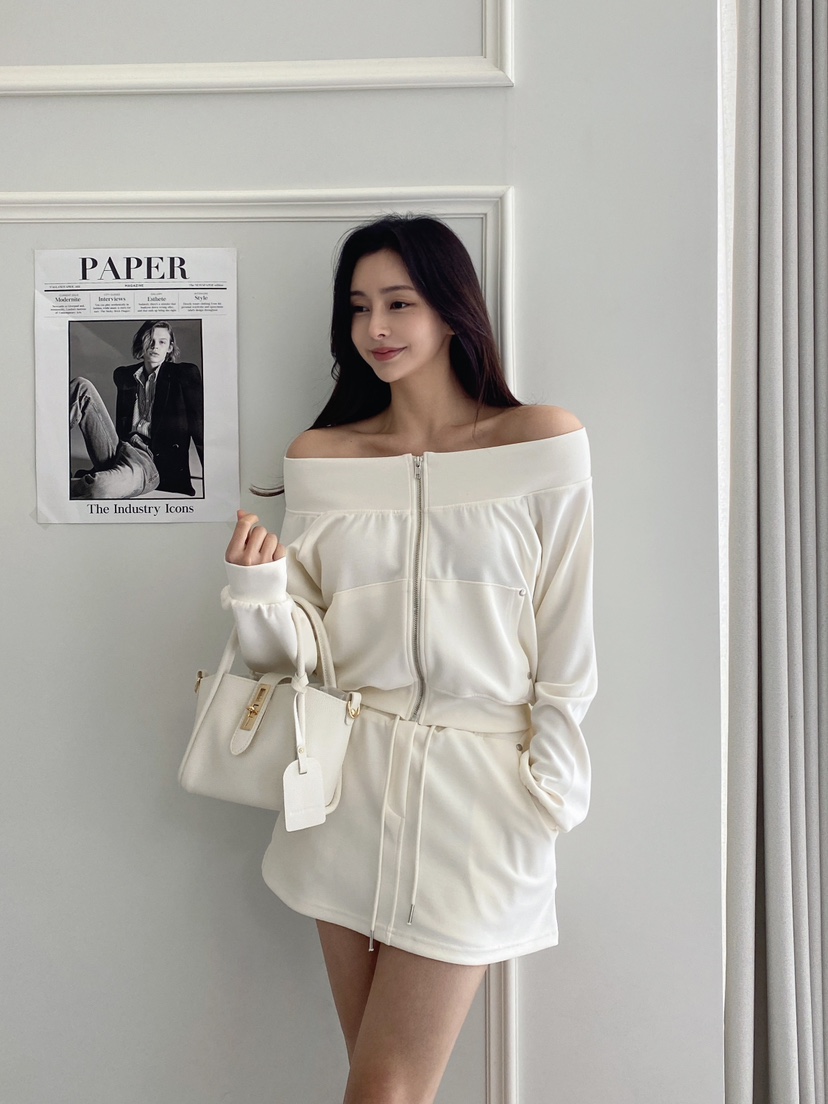 CLOTH直郵韓國代購㊣女裝新款人氣推薦熱賣休閑25春夏套裝套裝CLOTH套裝