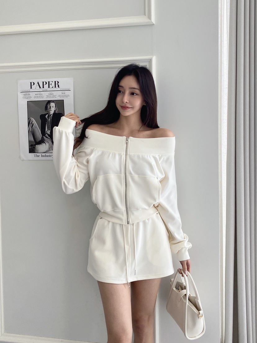 CLOTH直郵韓國代購㊣女裝新款人氣推薦熱賣休閑25春夏套裝套裝CLOTH套裝