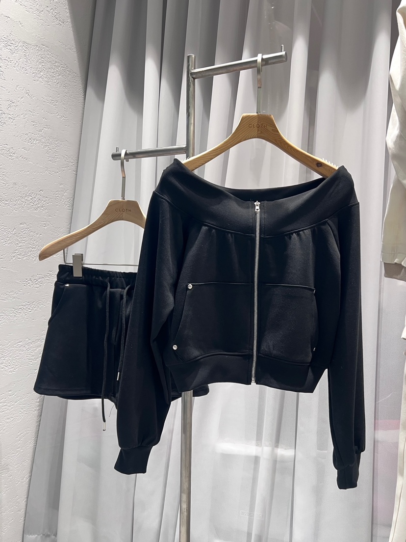 CLOTH直郵韓國代購㊣女裝新款人氣推薦熱賣休閑25春夏套裝套裝CLOTH套裝圖色2