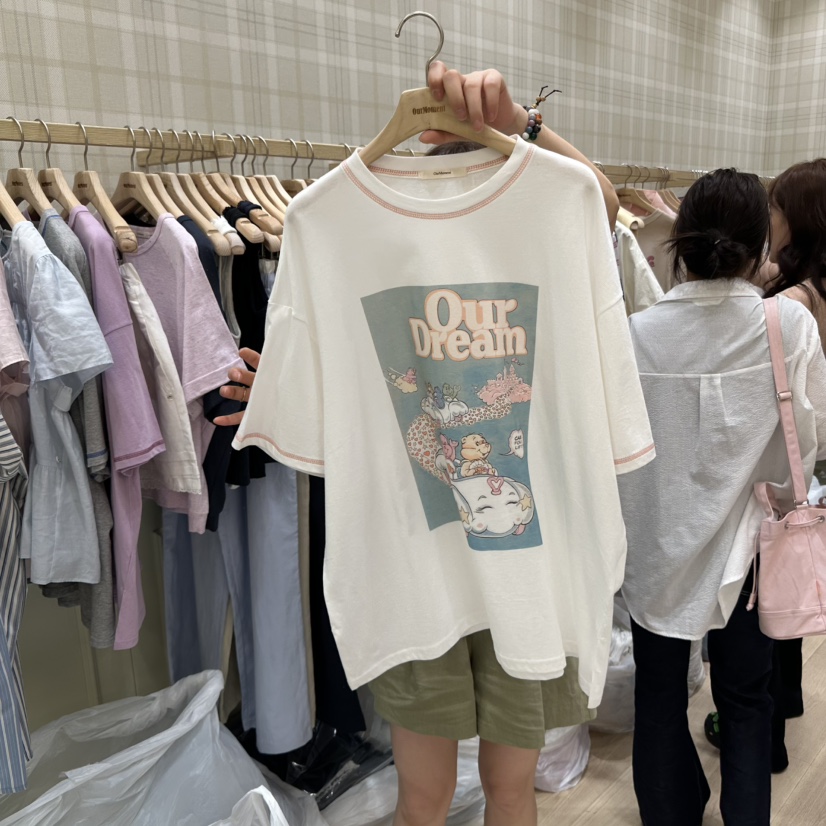 OURMOMENT韓國直郵㊣女裝新款推薦熱賣休閑人氣25春夏時尚T恤OURMOMENTT恤