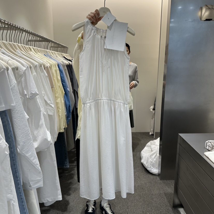 ALTER韓國㊣直郵東大門代購女裝新款時尚熱賣25春夏推薦連衣裙Alter連衣裙圖色1