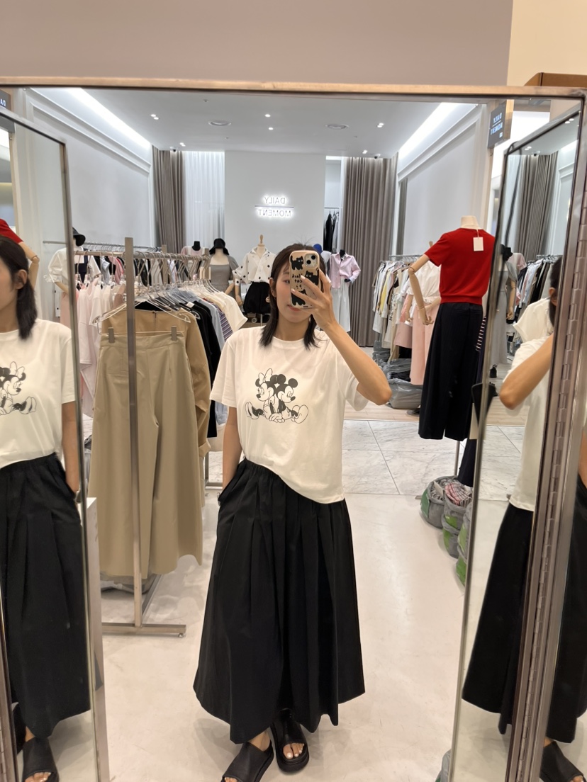 POUCH韓國直郵㊣女裝新品人氣推薦25春夏熱賣時尚休閑T恤POUCHT恤