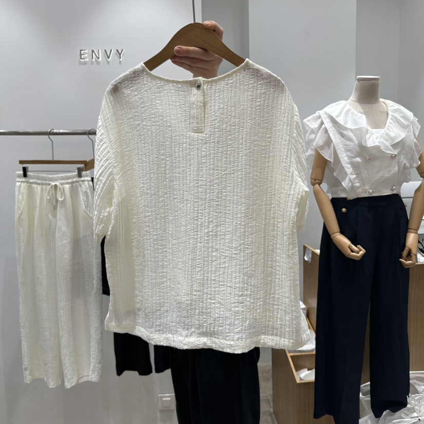 ENVY韓國㊣直郵東大門代購女裝新品熱賣時尚人氣襯衫蕾絲衫ENVY襯衫/蕾絲衫