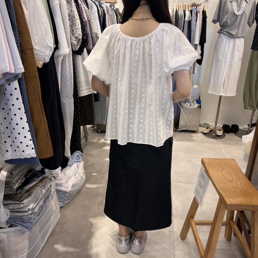 TAN&amp;COMO韓國㊣直郵東大門代購女裝新款25春夏襯衫蕾絲衫刺繡tan-COMO襯衫/蕾絲衫