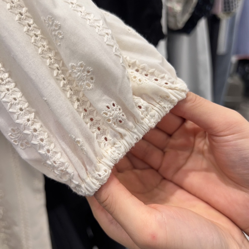 TAN&amp;COMO韓國㊣直郵東大門代購女裝新款25春夏襯衫蕾絲衫刺繡tan-COMO襯衫/蕾絲衫