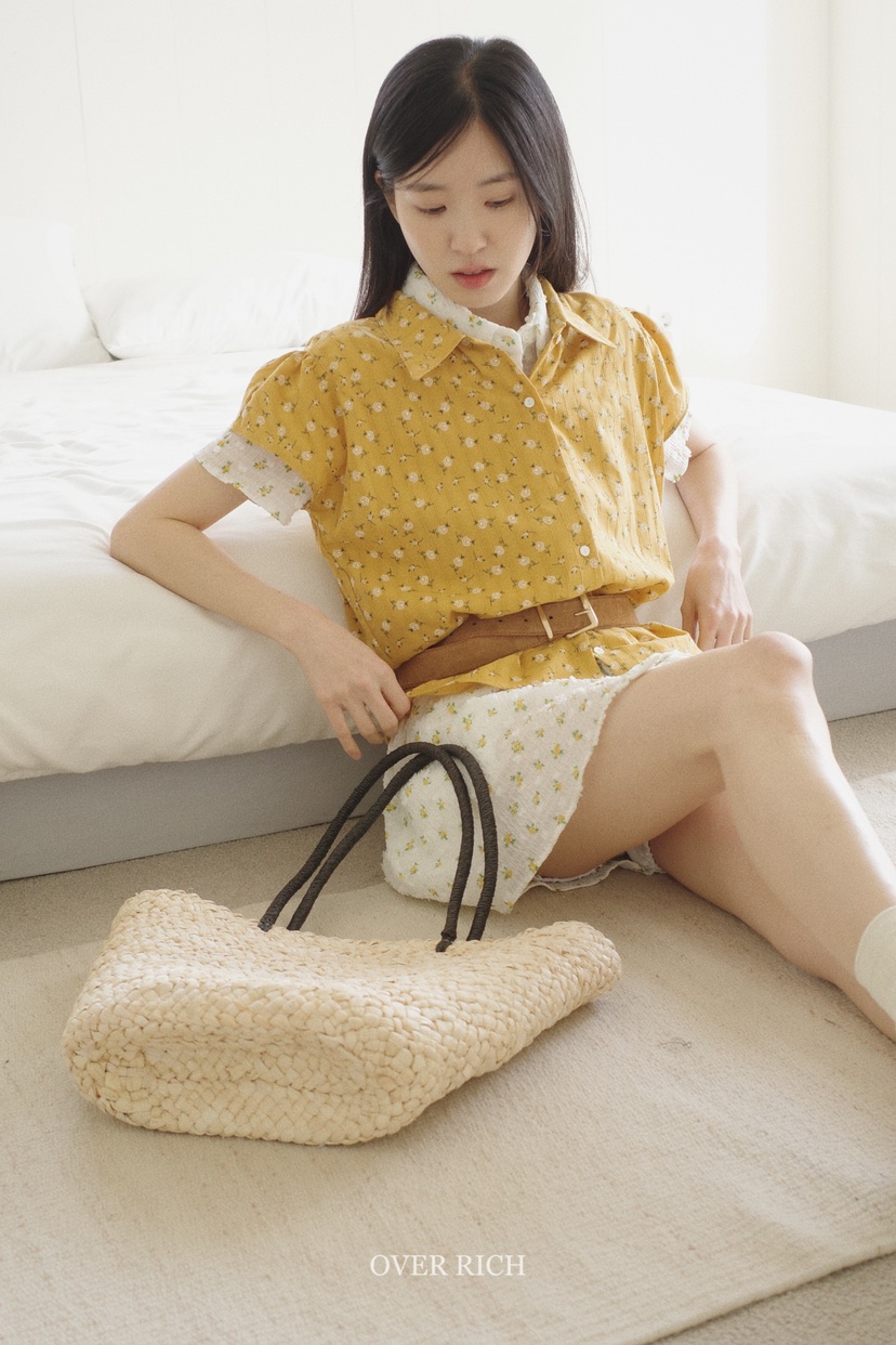 OVER RICH韓國㊣直郵東大門代購女裝新品時尚休閑襯衫蕾絲衫OVER RICH襯衫/蕾絲衫