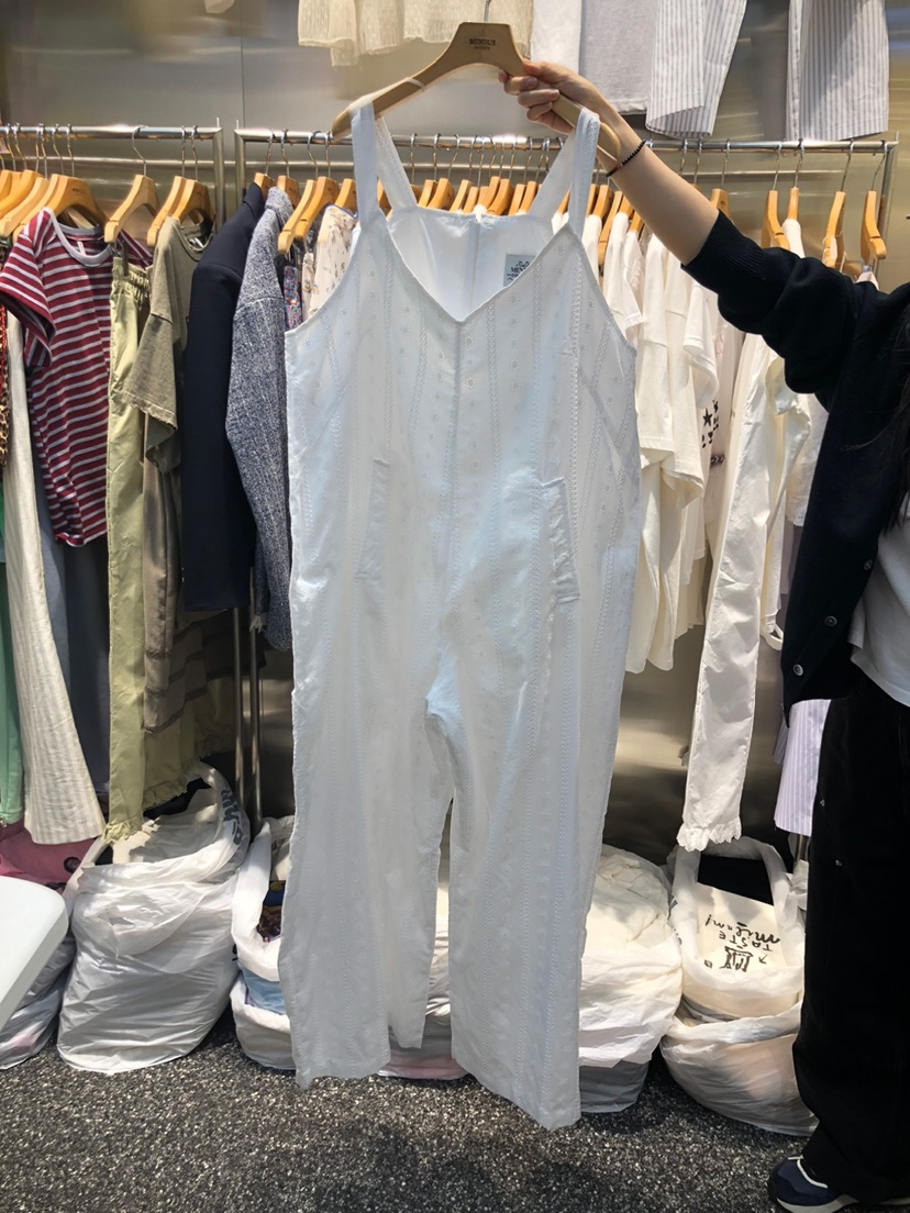 MENDL S韓國直郵㊣東大門實拍女裝新品熱賣推薦時尚連體褲MENDL S連體褲