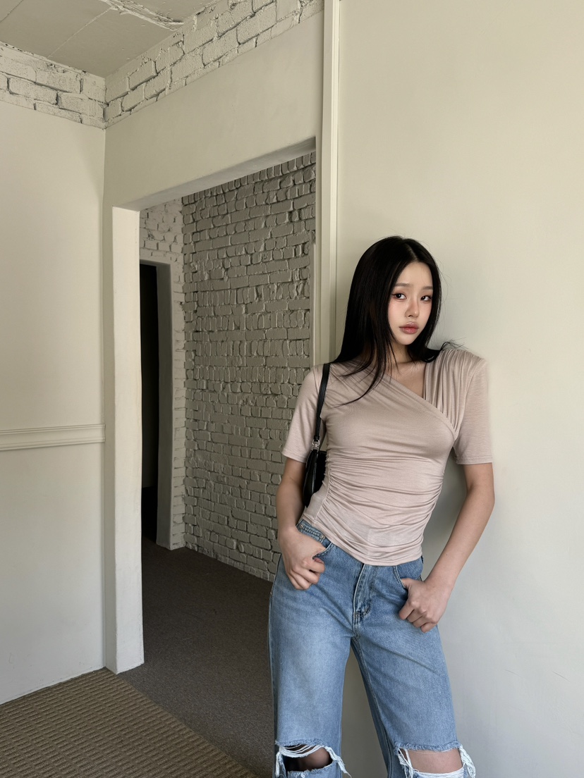 FOUREIGHT韓國㊣直郵東大門代購女裝新品休閑時尚熱賣T恤褶皺FOUR EIGHTT恤