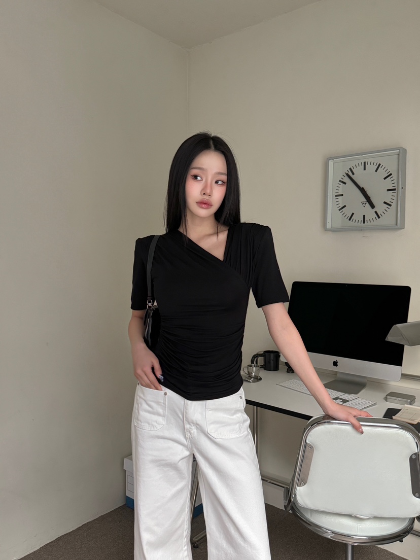 FOUREIGHT韓國㊣直郵東大門代購女裝新品休閑時尚熱賣T恤褶皺FOUR EIGHTT恤