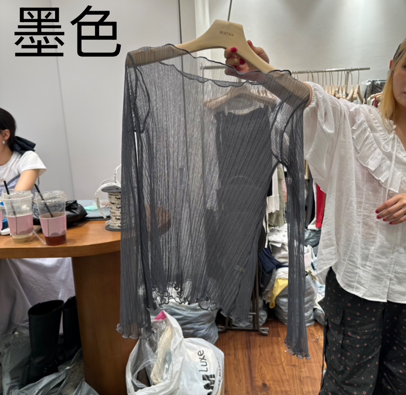 BERTHA韓國㊣直郵東大門代購女裝新款時尚休閑熱賣長袖T恤褶皺BERTHA長袖T恤圖色2