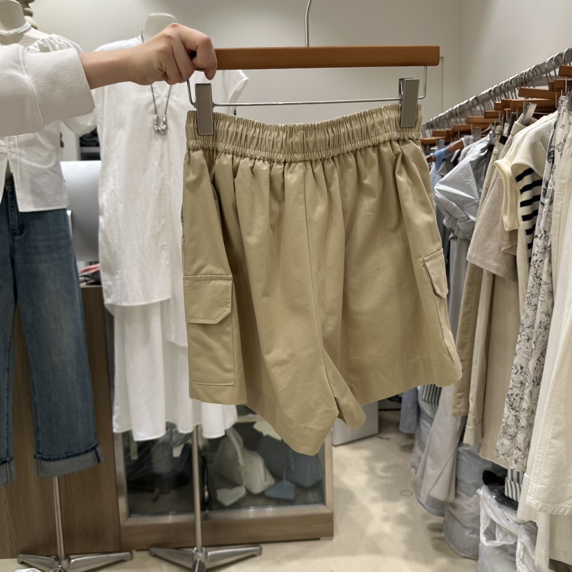 MELO韓國直郵㊣東大門實拍女裝新品熱賣休閑推薦時尚短褲口袋MELO短褲