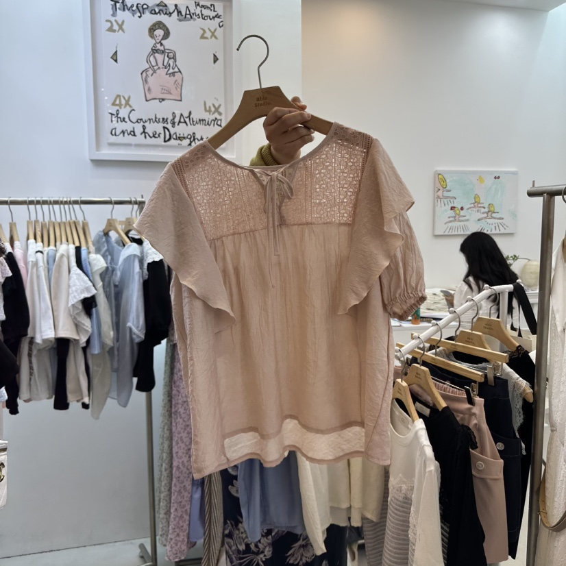 ABLESTUDIO韓國直郵㊣女裝新品25春夏人氣襯衫蕾絲衫荷葉邊ABLE STUDIO襯衫/蕾絲衫圖色2