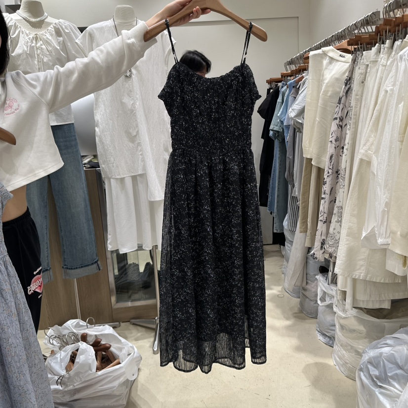 MELO韓國㊣直郵東大門代購女裝新品時尚推薦熱賣休閑連衣裙MELO連衣裙
