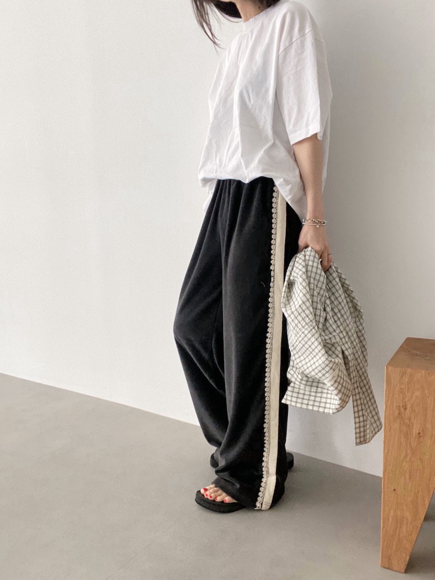 PLANTS ON GRAY韓國直郵㊣女裝新品人氣推薦熱賣25春夏T恤PLANTS ON GRAYT恤