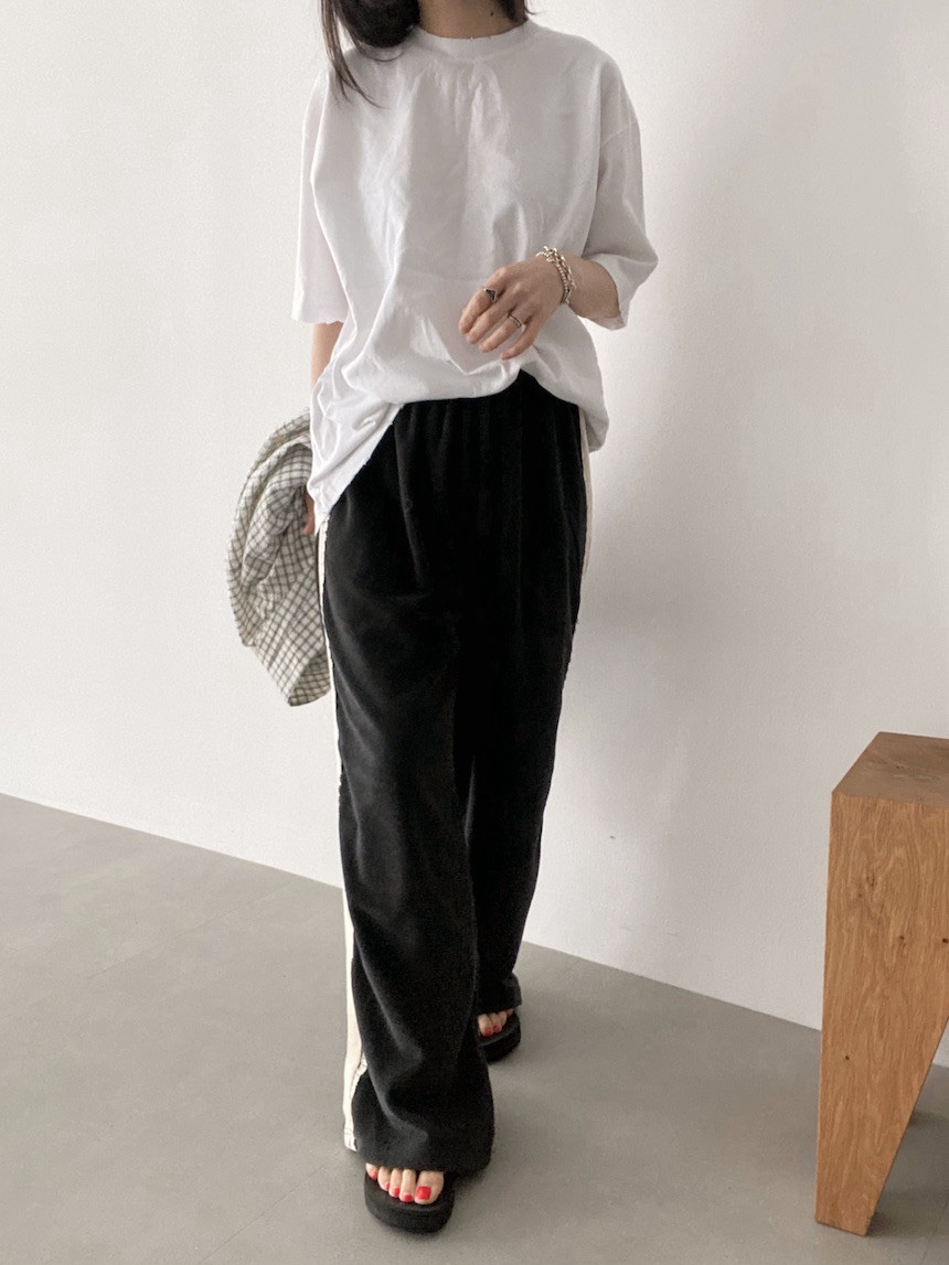 PLANTS ON GRAY韓國直郵㊣女裝新品人氣推薦熱賣25春夏T恤PLANTS ON GRAYT恤