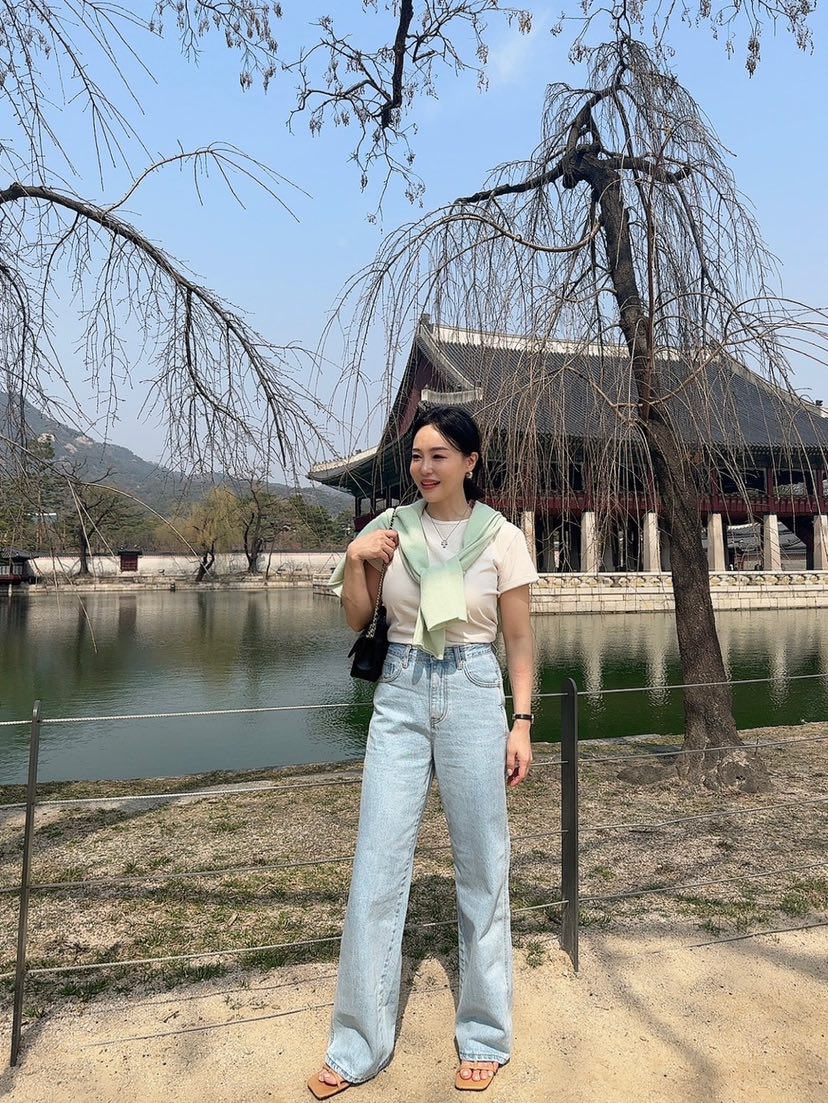 RIAH直郵韓國代購㊣女裝新品熱賣時尚25春夏人氣牛仔褲打折RIAH牛仔褲