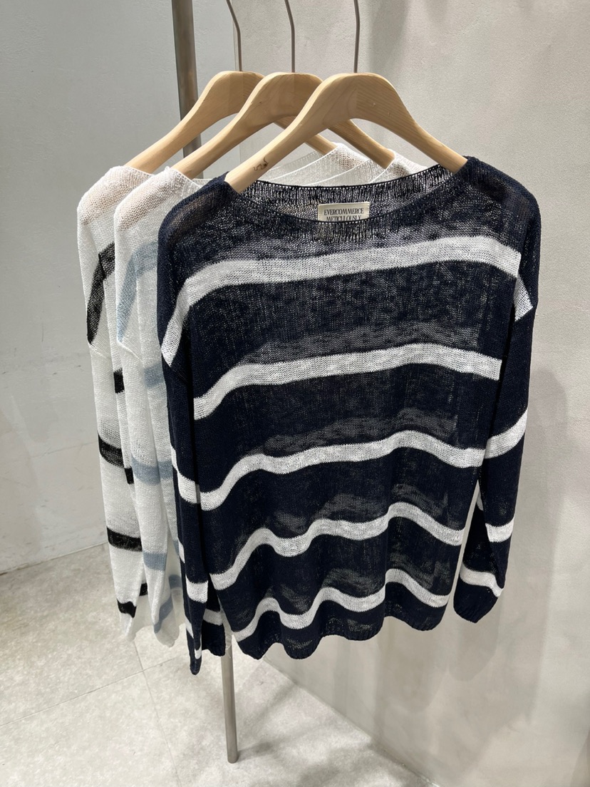 EVERCOMMERCE METICULOUSLY DESIGNED韓國直郵㊣東大門實拍女裝新品人氣針織衫EVERCOMMERCE METICULOUSLY DESIGNED針織衫