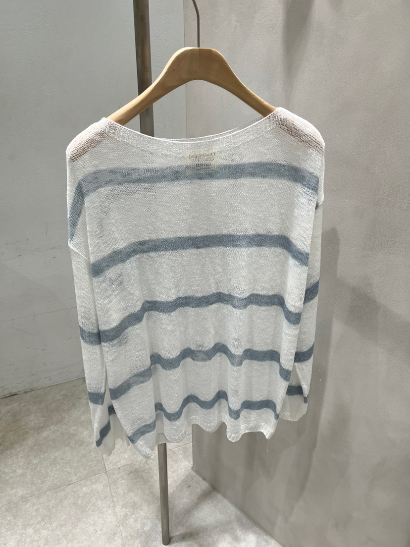 EVERCOMMERCE METICULOUSLY DESIGNED韓國直郵㊣東大門實拍女裝新品人氣針織衫EVERCOMMERCE METICULOUSLY DESIGNED針織衫圖色2