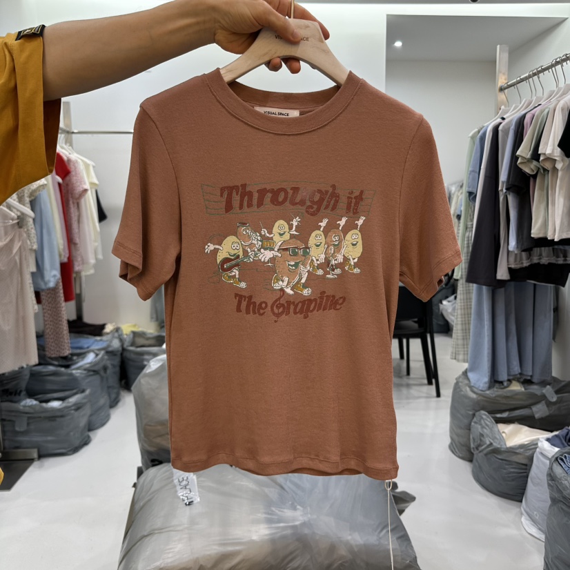 VISUAL SPACE韓國㊣直郵東大門代購女裝新品推薦時尚熱賣T恤VISUAL SPACET恤圖色3