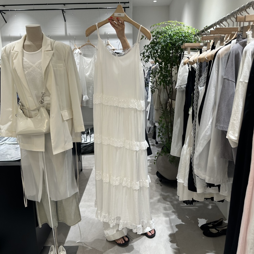 AYCE直郵韓國代購㊣女裝新款25春夏推薦休閑時尚連衣裙長款101SHOWROOM/AYCE連衣裙圖色1