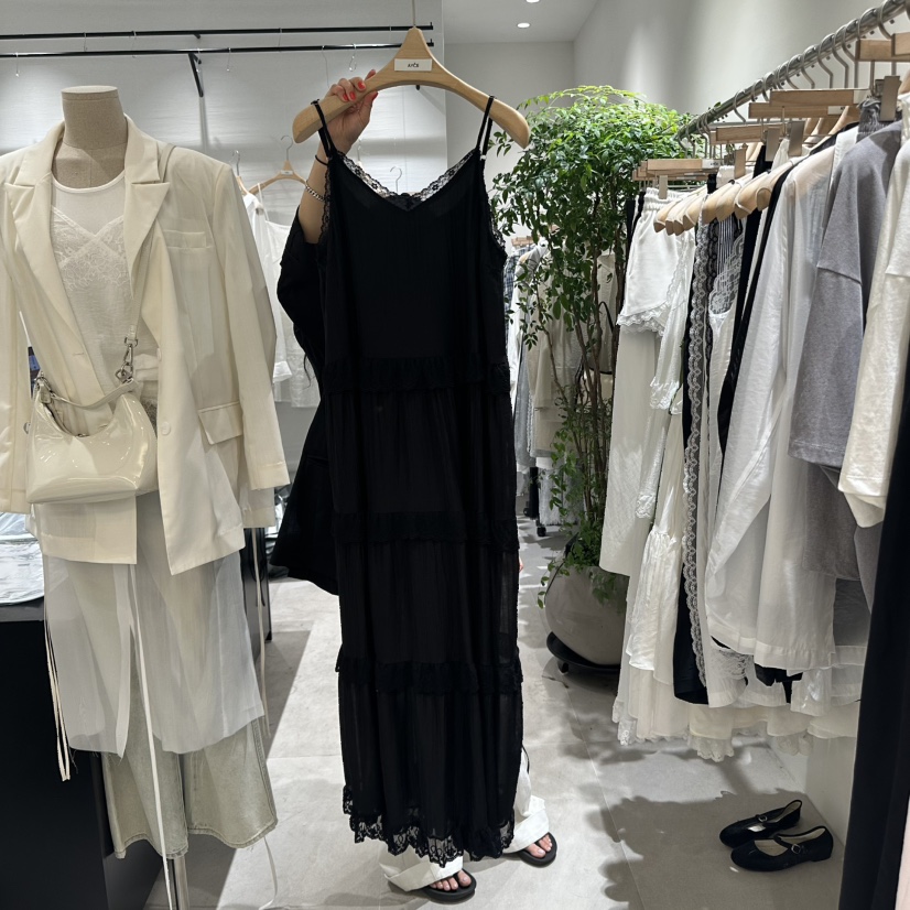AYCE直郵韓國代購㊣女裝新款25春夏推薦休閑時尚連衣裙長款101SHOWROOM/AYCE連衣裙圖色2