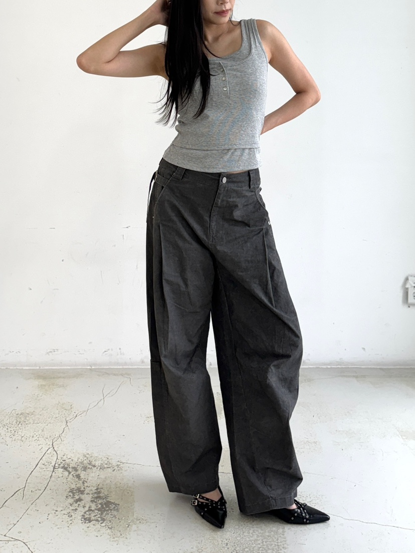 NOV7韓國㊣直郵東大門代購女裝新品休閑熱賣時尚25春夏吊帶背心the ebony eyes/NOV7吊帶/背心