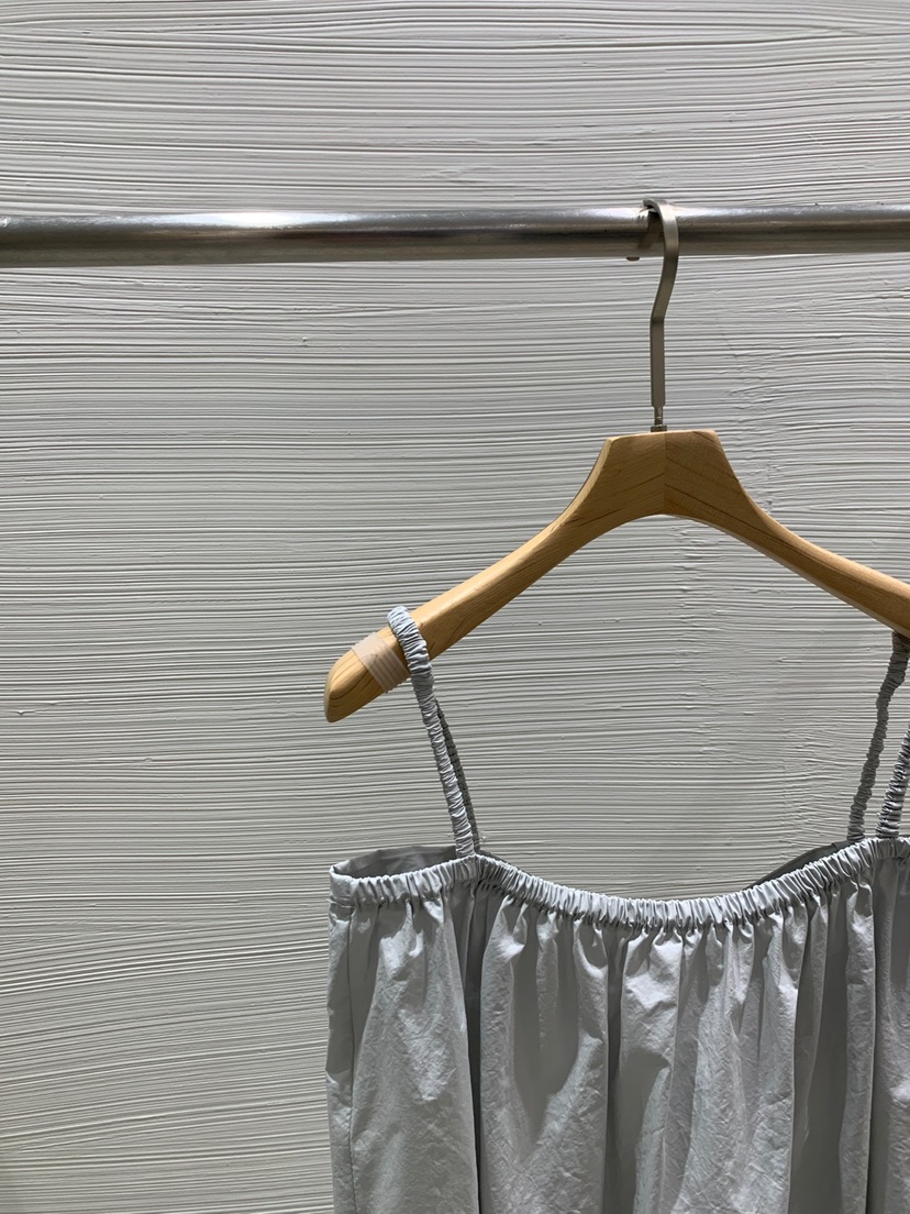 LUCY SALON直郵韓國代購㊣女裝新品推薦休閑熱賣時尚吊帶背心LUCY SALON吊帶/背心