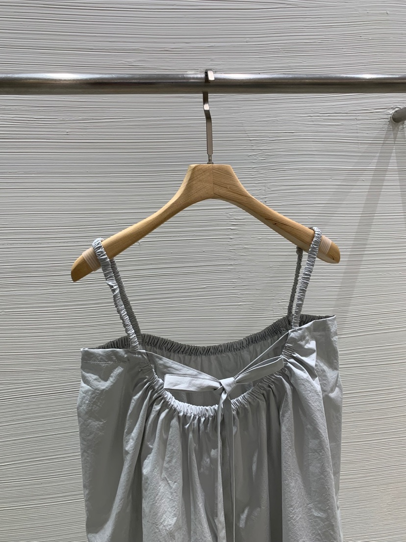 LUCY SALON直郵韓國代購㊣女裝新品推薦休閑熱賣時尚吊帶背心LUCY SALON吊帶/背心