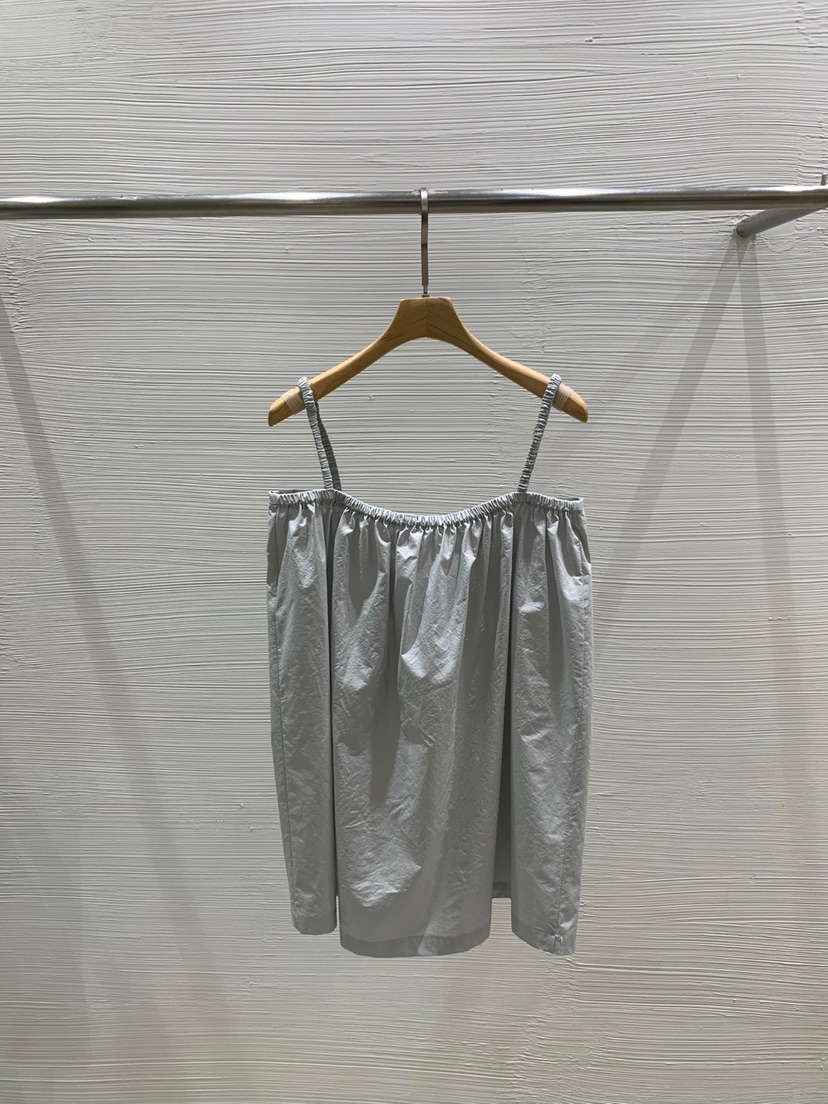 LUCY SALON直郵韓國代購㊣女裝新品推薦休閑熱賣時尚吊帶背心LUCY SALON吊帶/背心圖色2