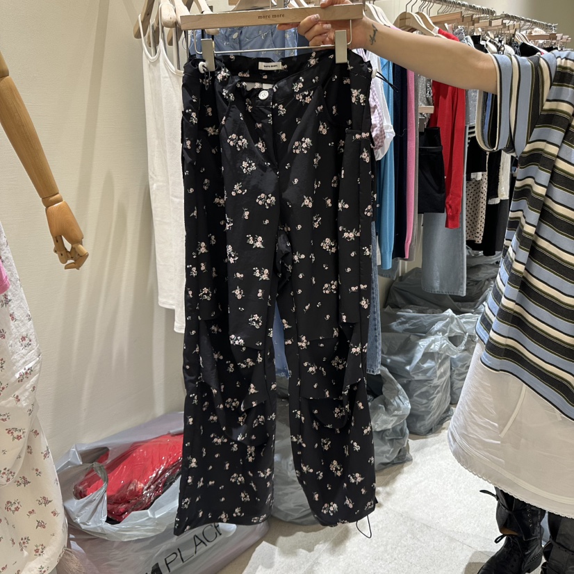MOREMORE韓國㊣直郵東大門代購女裝新品時尚人氣休閑褲工裝褲more more休閑褲圖色3